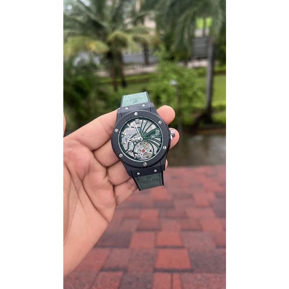 Hublot Watch For Men (SUP4260)
