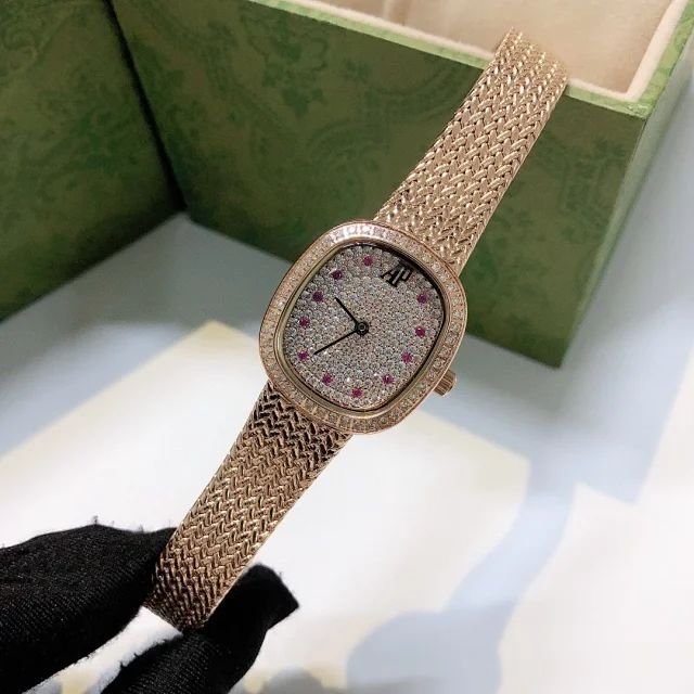 AUDEMARS PIGUET WOMENS GOLDEN