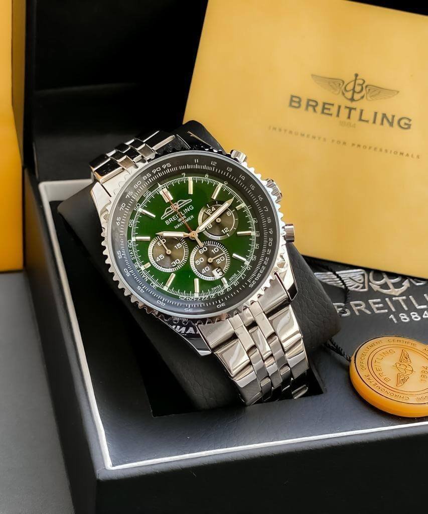 Breitling Navitimer