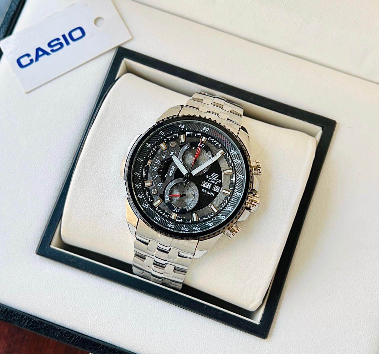 CASIO Edifice EF-558D 1AV