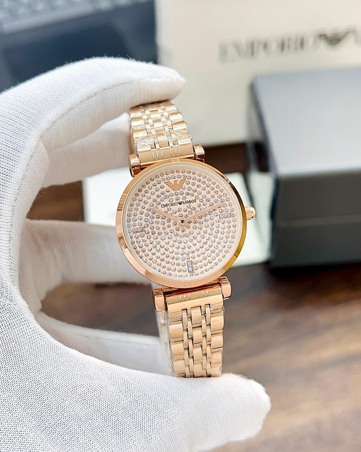 Emporio Armani Analog Watch