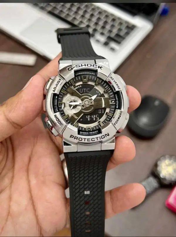 G-SHOCK GM-110/110G Special