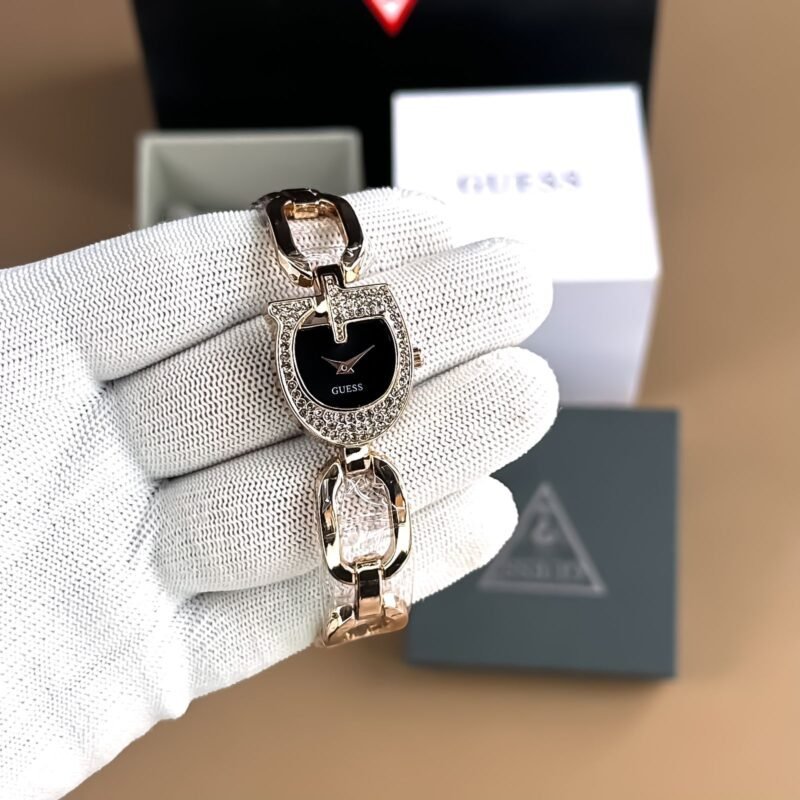 Guess GIA Women Collection