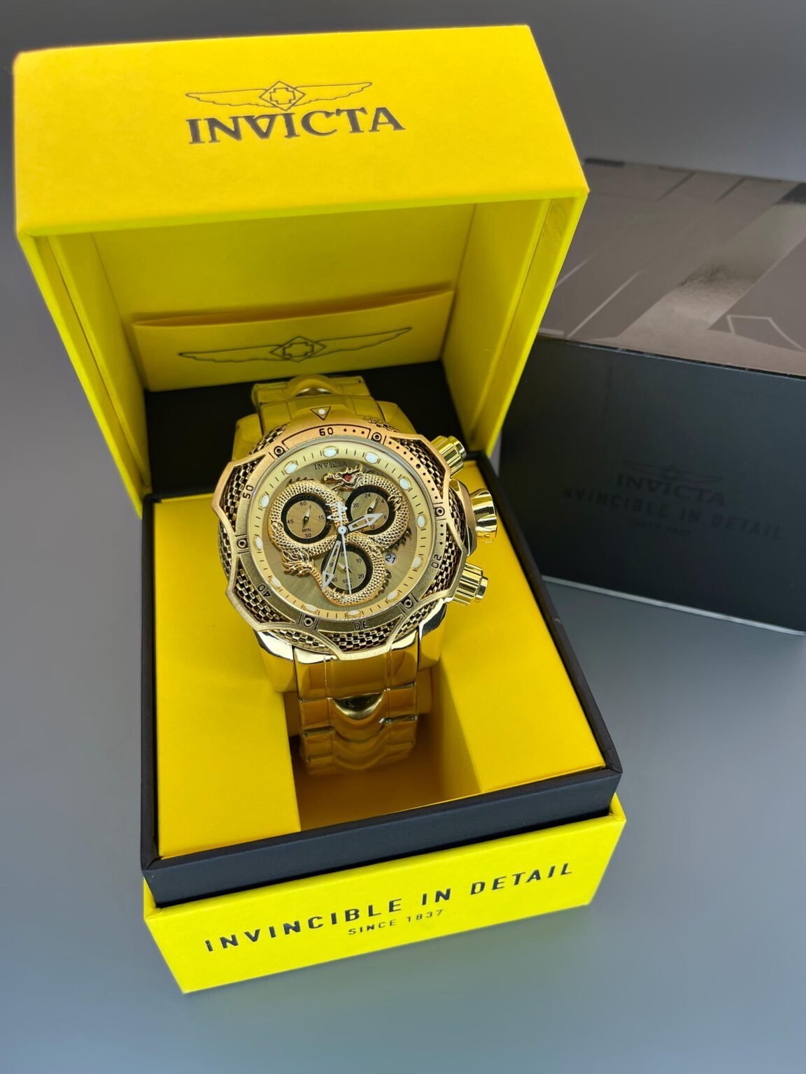 Invicta Venom Chronograph Golden