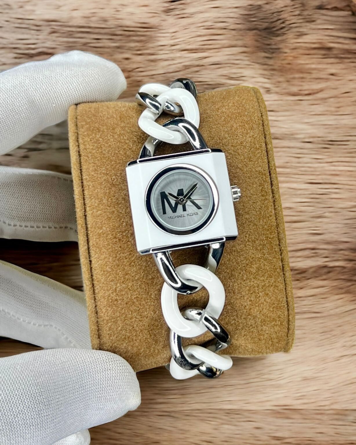 Michael Kors Silver White Lennox