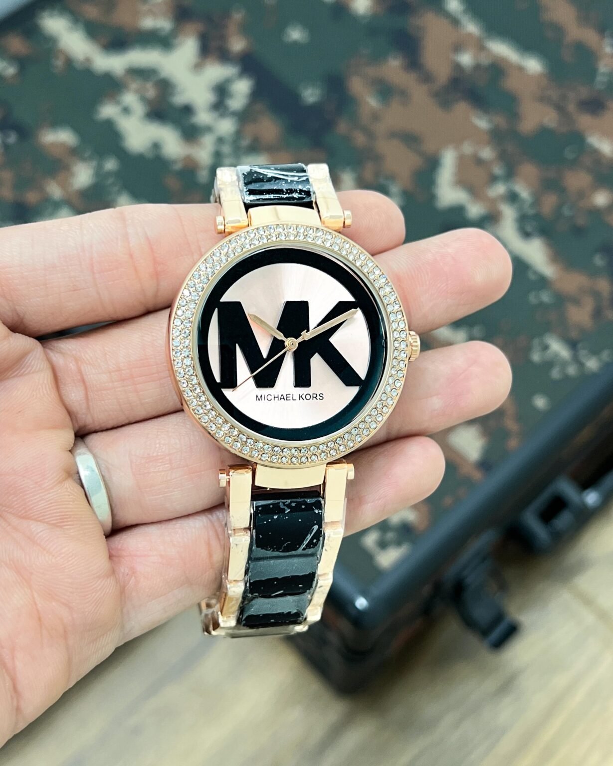 Michael Kors Vast MK5865